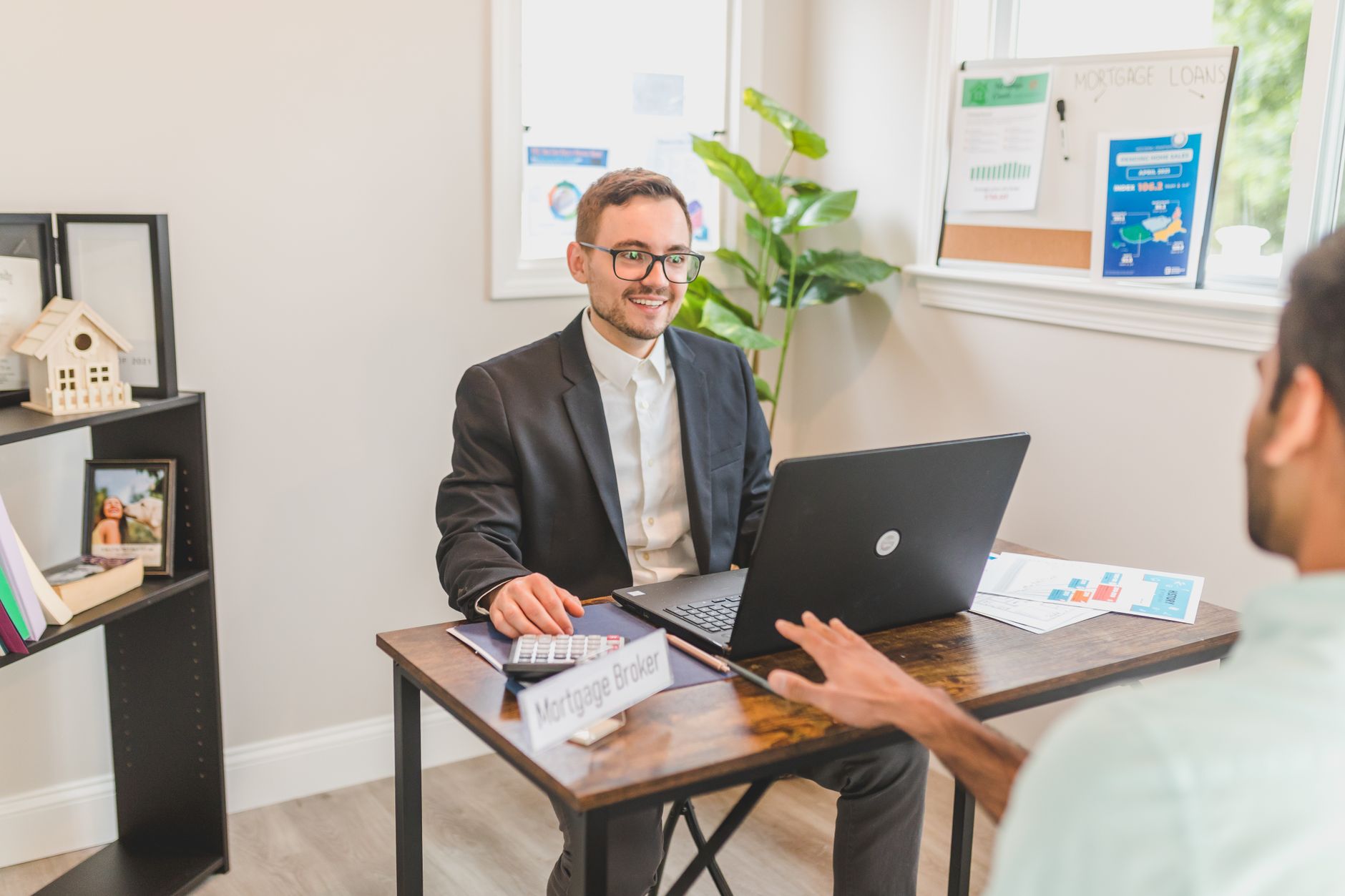 How Local Home Loan and Refinance Brokers Help Southeast Melbourne Borrowers Make Better Decisions